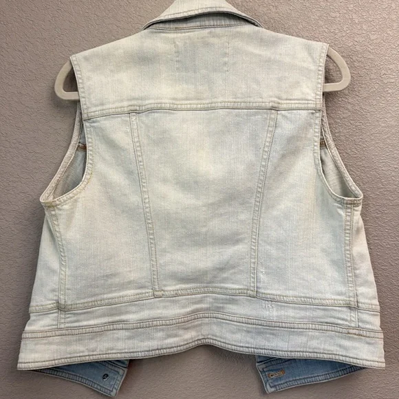 Anthropologie Women’s Pilcro and the Letterpress Light Wash Denim Vest Small - Picture 3 of 7